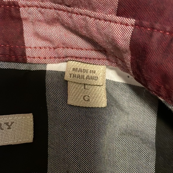 Bribery Brit red long sleeve button up size L - Picture 4 of 6